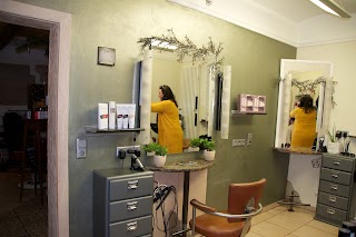 Der Friseur Simones Haar-Werk