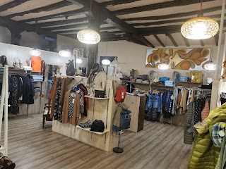 PIKO PIKO Tienda de ropa