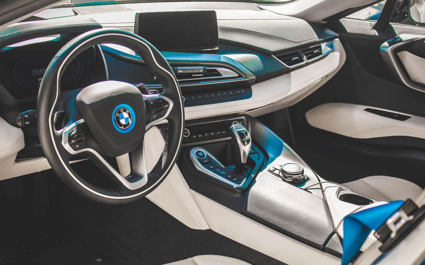 rent a bmw in dubai: bmw interior