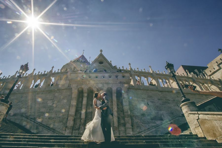 Fotógrafo de casamento Zsok Juraj (jurajzsok). Foto de 13 de fevereiro 2017