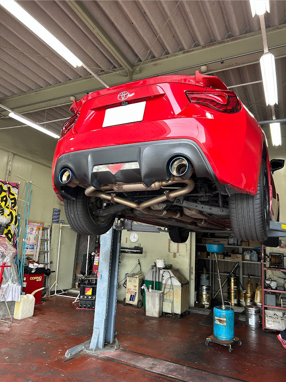 86の梅雨の晴れ間・86BRZオーナーさんと繋がりたい・86に関するカスタム事例の投稿画像1枚目