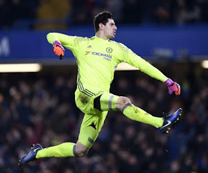 (VIDEO): Thibaut Courtois signe un coup franc direct somptueux !