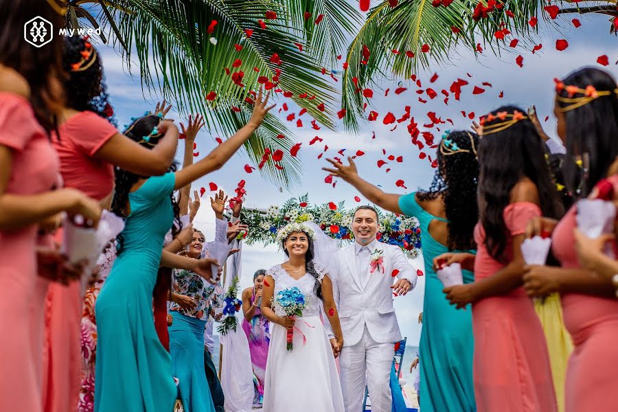 Fotografo di matrimoni Oscar Ivan Esquivel Arteaga (oscaresquivel). Foto del 19 dicembre 2016