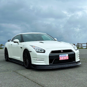 NISSAN GT-R R35