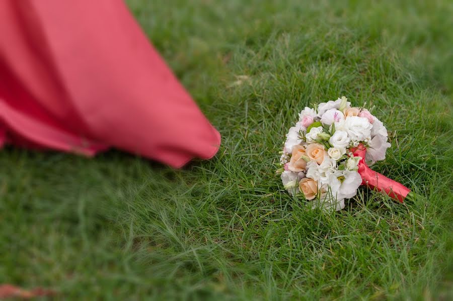 Fotógrafo de bodas Elena Kopytova (novoross). Foto del 30 de septiembre 2013