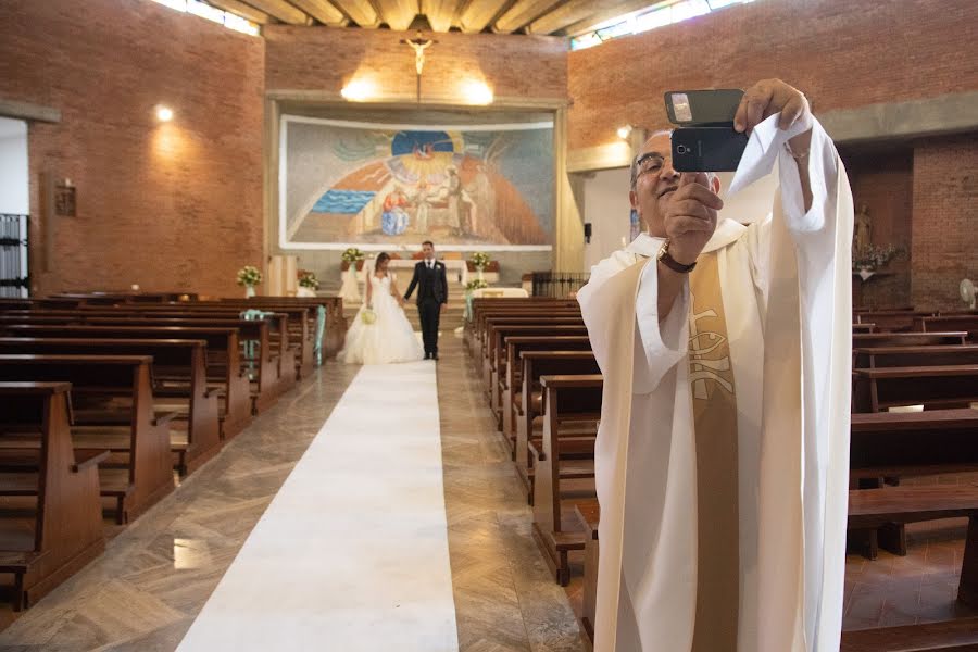 Fotografo di matrimoni Elisabetta Figus (elisabettafigus). Foto del 2 ottobre 2018