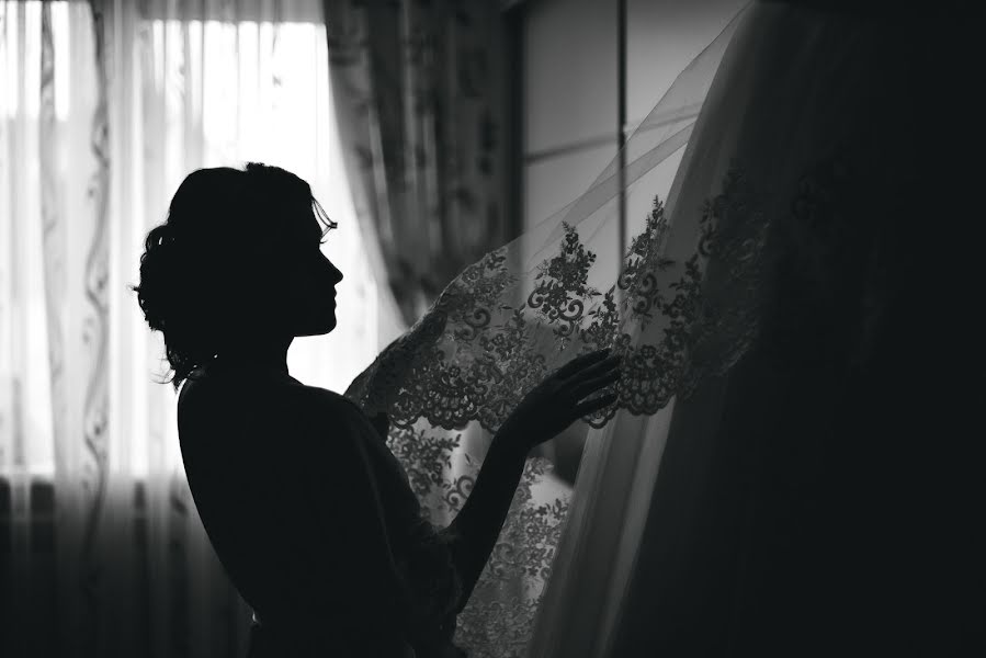 Fotógrafo de casamento Sasha Siyan (redpion). Foto de 23 de março 2018