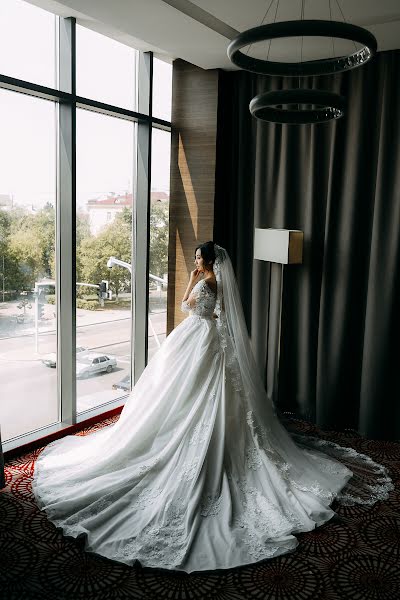 Photographe de mariage Dmitriy Perminov (nonstopphoto). Photo du 1 septembre 2019