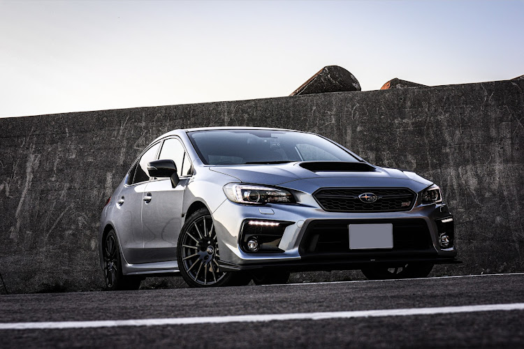 WRX S4の和歌山港・フロントアンダースポイラーに関するカスタム事例の投稿画像6枚目