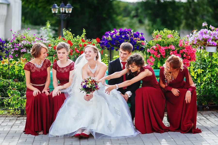 Fotografo di matrimoni Mikhail Pivovarov (stray). Foto del 10 febbraio 2016