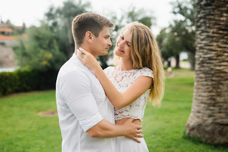 Fotografo di matrimoni Alina Paranina (alinaparanina). Foto del 18 aprile 2019