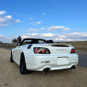 S2000