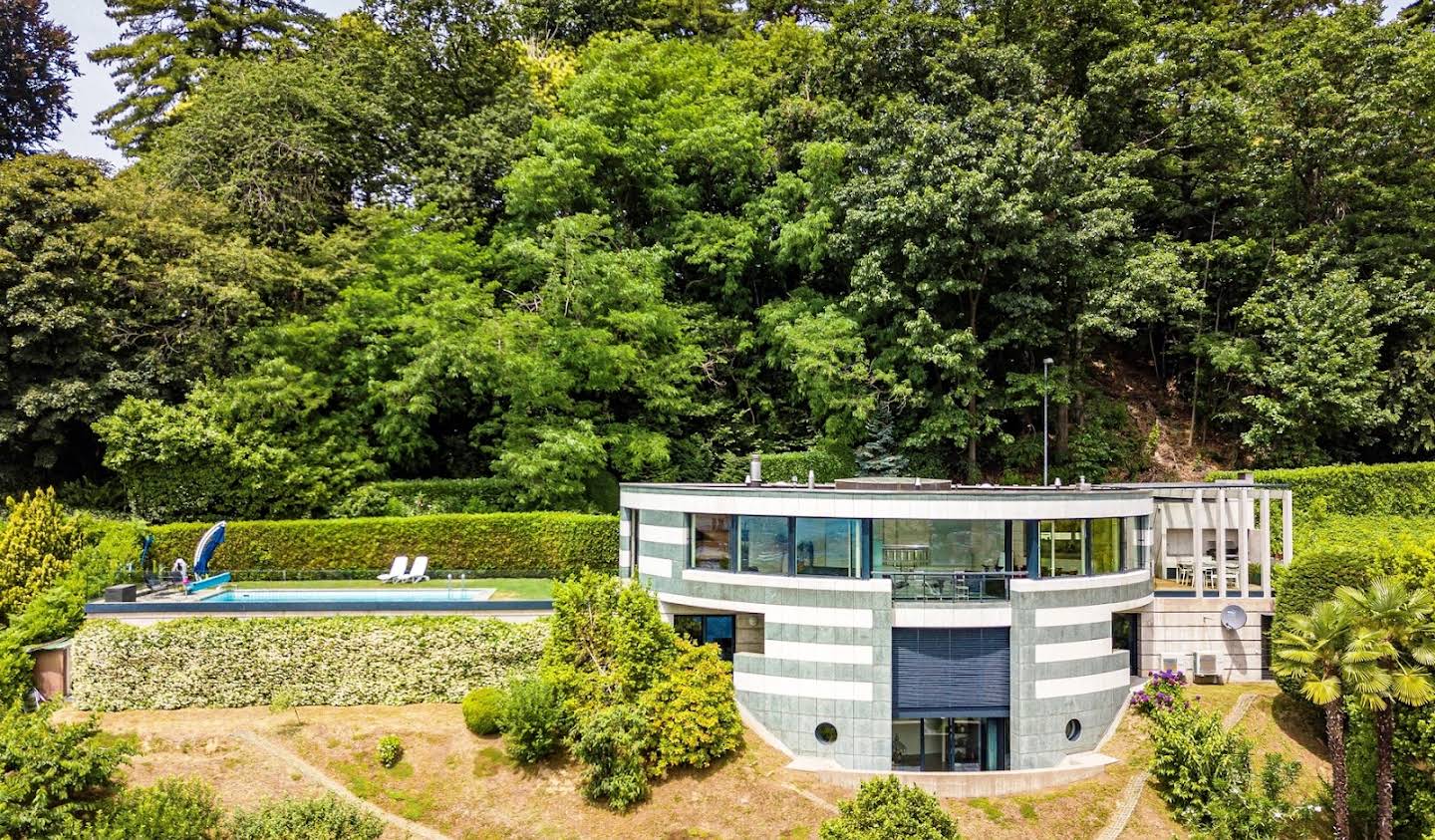 House with garden Lugano
