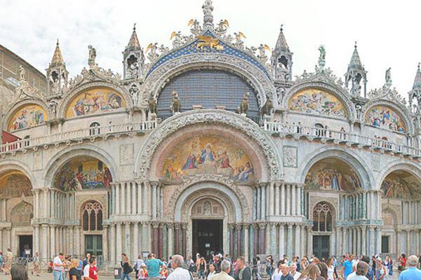 ที่เที่ยวในอิตาลี เมืองแห่งศิลปะ สุดโรแมนติก - มหาวิหารเซนต์มาร์ก เวนิส St. Mark’s Basilica , Venice
