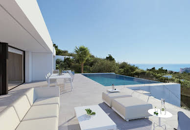 Villa with pool and terrace 4