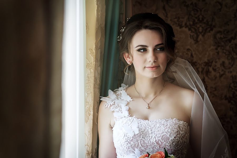 婚禮攝影師Viktoriya Gordeeva（vicagordeeva）。2017 5月28日的照片