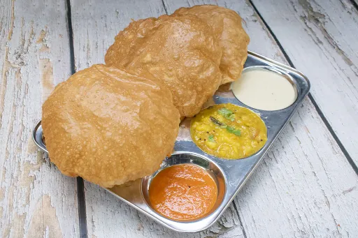 3 Poori Bhaji