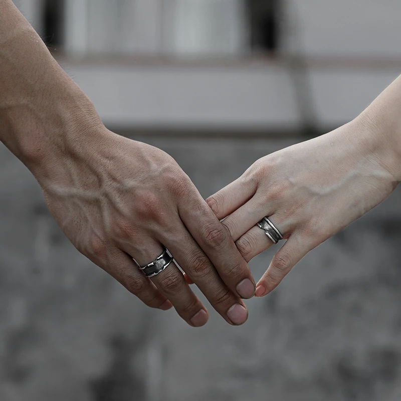 Novo Anel de Moda Vintage para Casais Design elegante Anel de noivado e casamento Presente perfeito para ele e ela Joia atemporal para um amor eterno