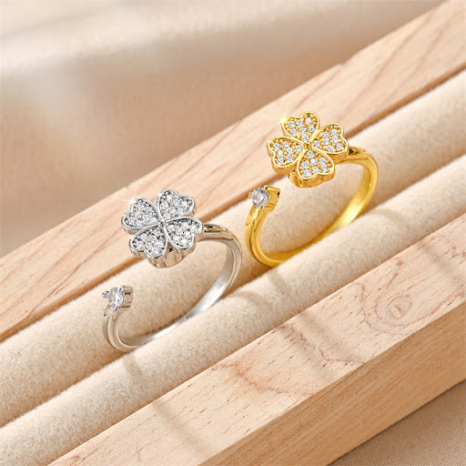 Title 1, Rotating Clover Ring for Women, All-match Coupl...