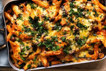 Vegetarian stroganoff pasta bake with mushroom and spinach