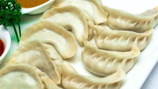 Veg Paneer Momos