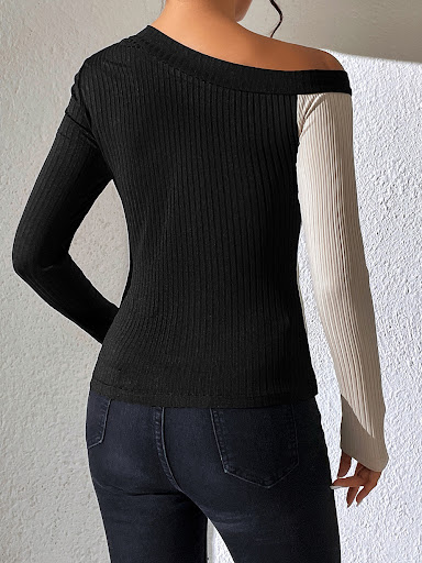 Title 7, Womens Sexy Long Sleeve Off-shoulder Knitted T...
