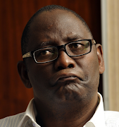 Zwelinzima Vavi has criticised Amazon for staying out of the row over the site for its new Africa head office in Cape Town.