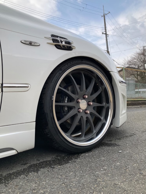 クラウンロイヤルの変態オーナーズ倶楽部・ドライブ・カメ活・ゼロクラ・洗車、コーティングに関するカスタム事例の投稿画像4枚目