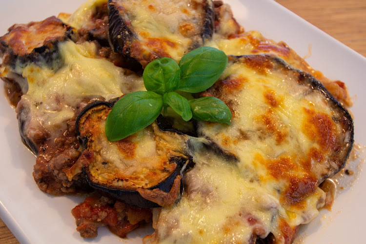 Melanzane Guru's Melanzane 'Meat Vleish', which is a meaty twist on the classic Italian vegetarian dish.