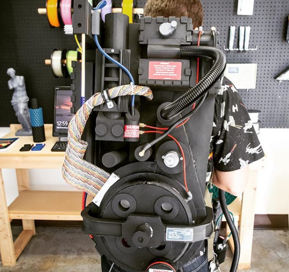 The legendary Ghostbusters Proton Pack - entirely 3D printed! 