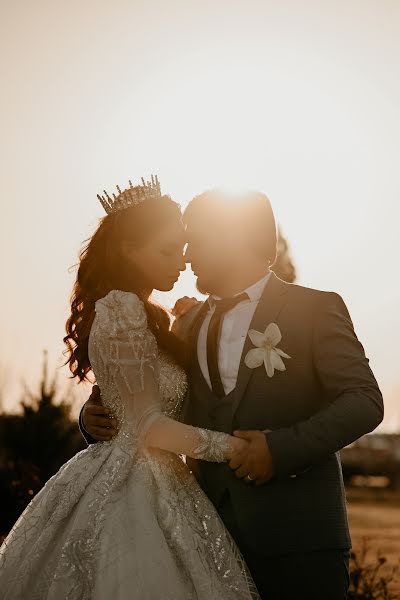 Fotógrafo de casamento Sargis Mirzoyan (sargismirzoyan). Foto de 15 de março 2022