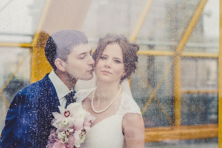 Fotógrafo de casamento Katerina Sochilina (sochnaya). Foto de 25 de outubro 2014