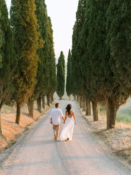 Fotografo di matrimoni Luiza Smirnova (luizasmirnova). Foto del 6 ottobre 2018