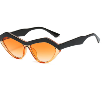 Cat Eye Fashion Driehoek Zonnebril. Bescherm je ogen in stijl. Een trendy accessoire voor een elegante look, perfect voor zonnige dagen.