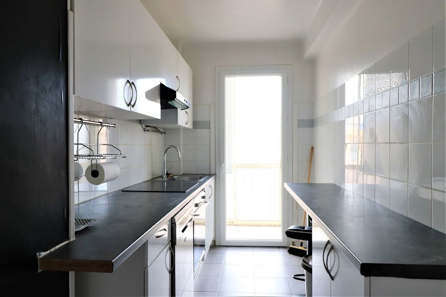 Location meublée appartement 3 pièces 57.92 m² à Nice (06000), 910 €