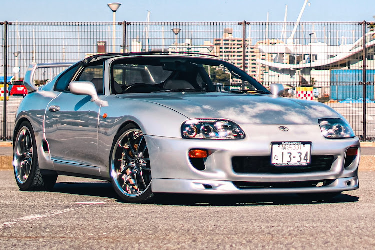 スープラのJZA80・買っちゃった・エアロトップ・スープラに関するカスタム事例の投稿画像2枚目