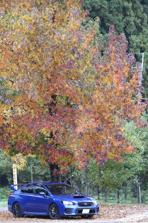 WRX STIのピックアップ狙い・ピックアップに選ばれたい・愛車紹介？・フォロワーさんに感謝に関するカスタム事例の投稿画像3枚目