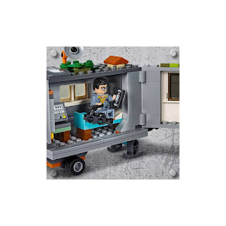 Конструктор Jurassic World 75935 Поединок с бариониксом охота за сокровищами LEGO за 4 499 руб.