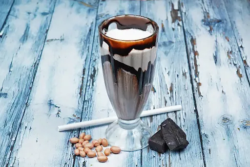 Dark Chocolate Peanut Butter Smoothie ( High Protein)