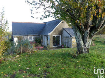 maison à Saint-Pierre-du-Lorouër (72)