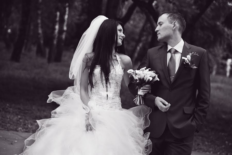 Wedding photographer Galina Agafonova (sky5). Photo of 22 October 2012