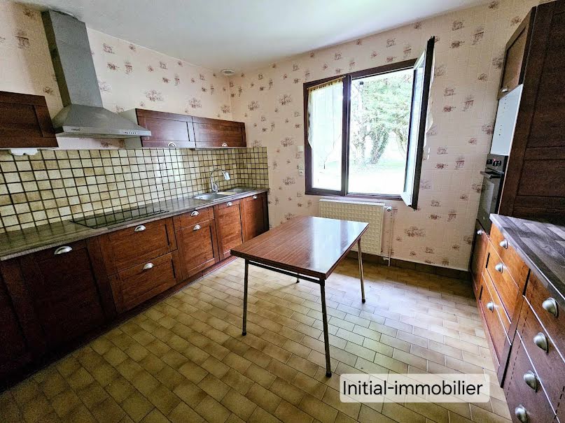 Vente maison 4 pièces 95 m² à Saint-Laurent-en-Gâtines (37380), 207 800 €