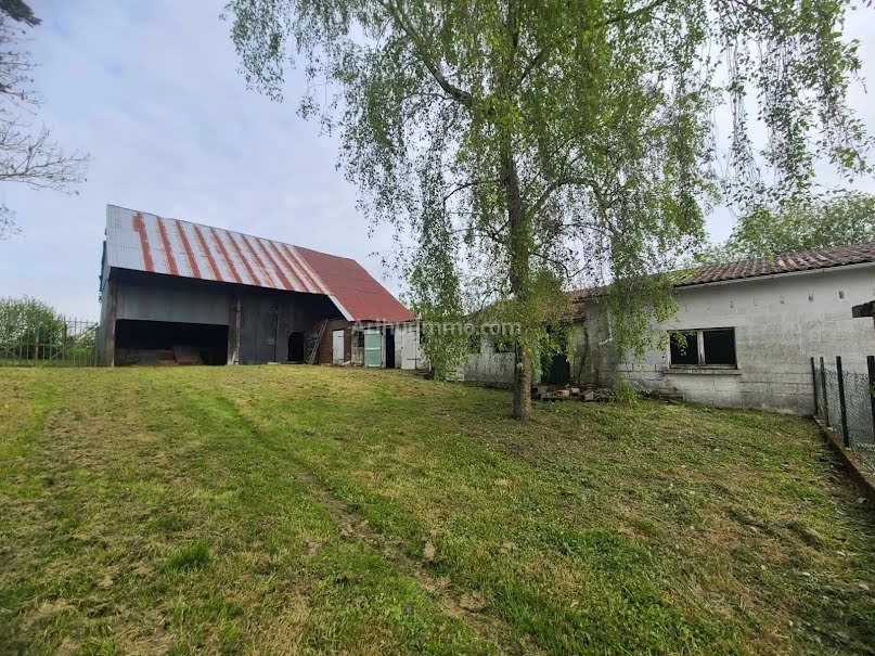 Vente maison 9 pièces 176 m² à Peronne (80200), 169 000 €