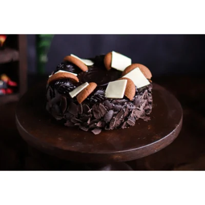 Molten Affair Cake