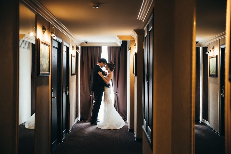 Fotografo di matrimoni Anna Kanina (kanna). Foto del 10 febbraio 2017