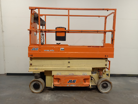 Picture of a JLG 2032ES