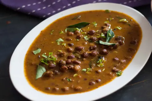 Black Channa With Gravy