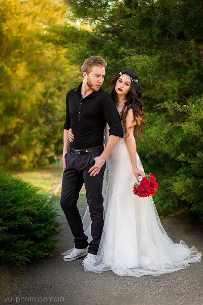 Wedding photographer Yuliya Pekna-Romanchenko (luchik08). Photo of 5 May 2016