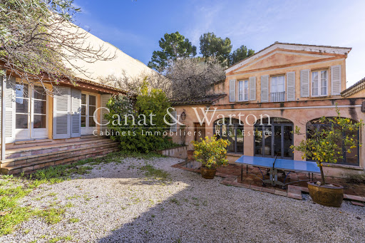 Propriété avec piscine et jardin 3