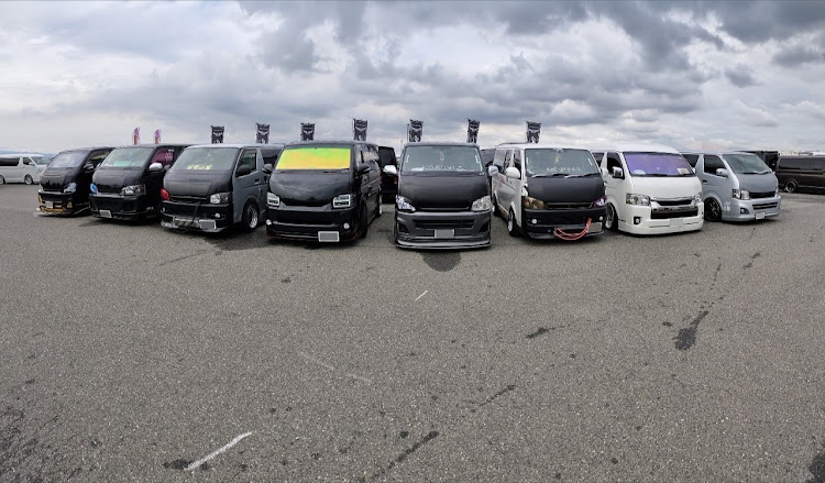ハイエースバンの魁レーシング・KG−STYLE・#関西3型保存会・SBM大阪・和歌山に関するカスタム事例の投稿画像1枚目
